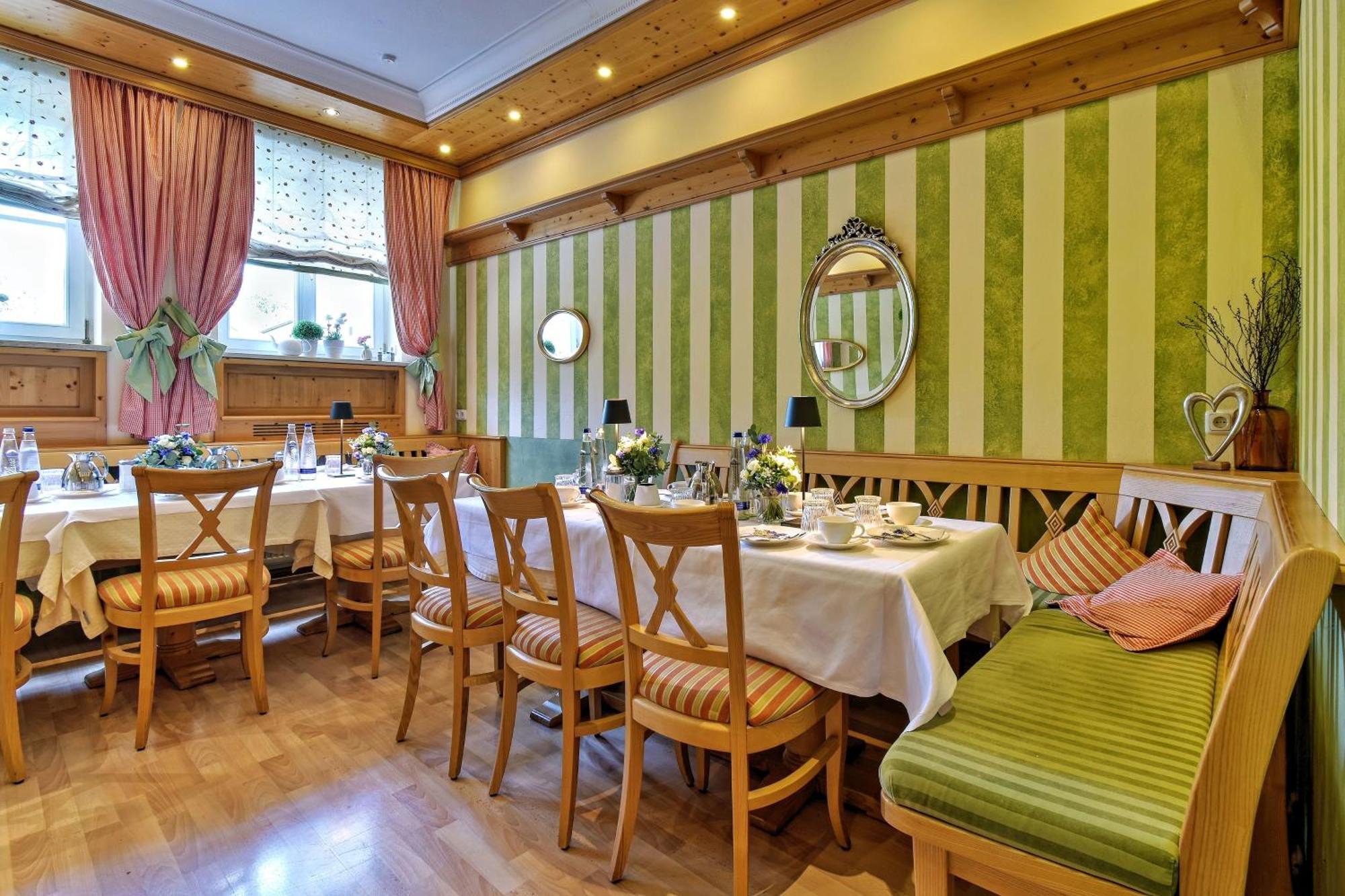 Boutique Hotel Post Andechs Exterior photo